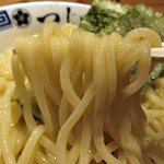つじ田 神田御茶ノ水店 - 麺アップ