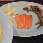 だしの風食堂 - 