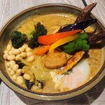 ひき肉温玉納豆と野菜