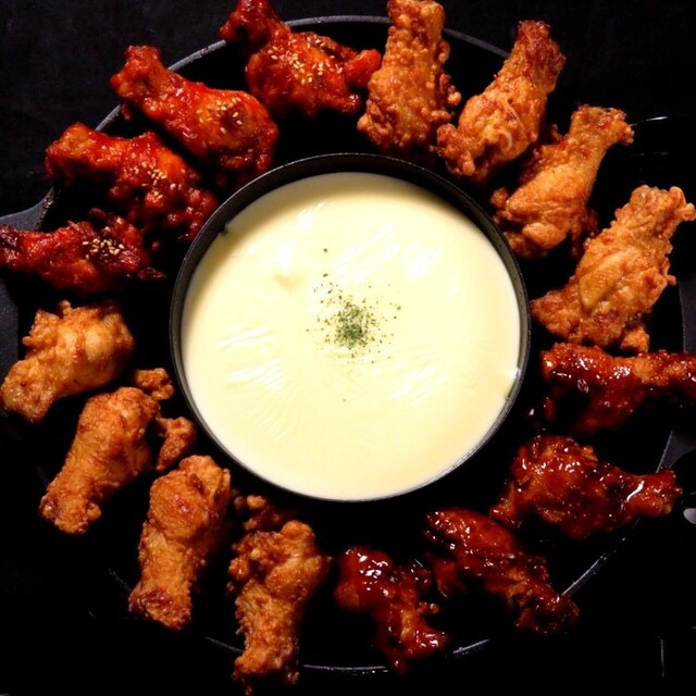 ソファー 韓国料理 難波バル ぷくぷく 大阪難波 韓国料理 食べログ