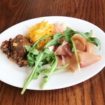 カラフル - 前菜の盛り合わせ