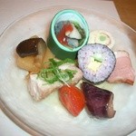 漁菜克献 - ≪２０１２年４月≫つき出し。見た目も綺麗。