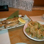 漁菜克献 - ≪２０１２年４月≫焼き魚はチカ。上ミノの揚げ物。