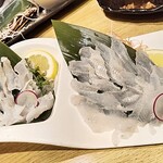 Ika Sushi Dainingu Sensuke - 活穴子の活造り！穴子って刺身のイメージ無かったのですが、骨切りも丁寧な仕事で噛む度に旨味が口の中に拡がり滅茶苦茶美味しかったです★★★
                これは病み付きになるわ～｡:+((*´艸`))+:｡