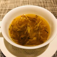 熱香森 - 夏草花と干し貝柱のフカヒレスープ
