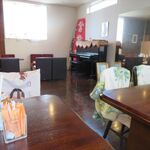 えみーる - 店内