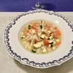 紀ノ国屋 - イタリアの家庭料理 zuppa のひとつ "ミネストローネ(minestrone)"