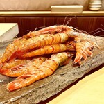 銀座 しのはら - 立派な牡丹海老はぷりっぷり。