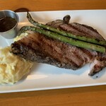 TR Fire Grill - アメリカン・スモークプライムリブステーキ(約225g)マッシュポテトと温野菜添え