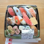 ちよだ鮨 - 料理写真:ランチ・おおなみ