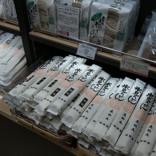 日本橋とやま館 ショップフロア_2