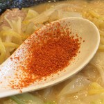 北海道らーめん おやじ - 【再訪】おやじ麺(味噌)にこの一味が実にあう!!!