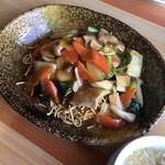 グリル丹頂 - 五目あんかけ揚げ焼きそば 1,100円