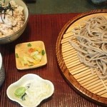 十割そば　きらく - 粗挽き田舎蕎麦1,050円