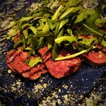 チェントアンニ - 牛ハラミのタリアータ　バルサミコソース