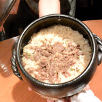 肉料理かなえ - 土鍋牛ご飯