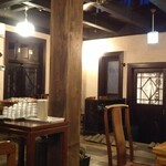 鯨荘 塩町館 - 雰囲気のある店内