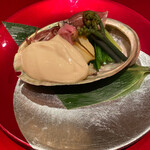 もちづき - 鮑、ホタルイカ、芹、うるい、子持ち昆布を豆腐のクリームで