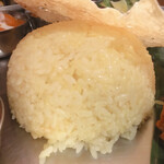 エリックサウス - パーパドに隠れたターメリックライス