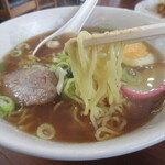 安べえ食堂 - ラーメンと半炒飯のラーメンと、安べえラーメンは同じものです