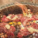 焼肉 宝島 - 