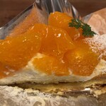 スピカ パティスリー - みかんのタルト