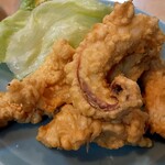 新京 - ぷりぷりな大きなイカゲソから揚げ