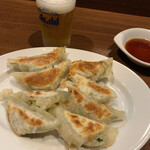 ぎょうざの店 黄楊 - 餃子とビール