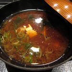 京極寿司 - 赤出汁