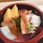 江戸前 大黒鮨 - 海鮮丼