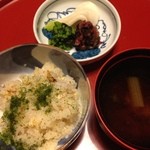 柊家 - 鯛飯、フキの味噌汁
