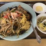 Gyoshuu - 特製中華ちらし、700円