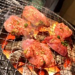 焼肉ヒロミヤ - 【厚切りの牛タン】
