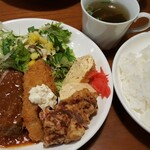 G.Gキッチン - サービスランチ￥780