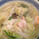 毛家麺店 - 海鮮湯麺（\880）