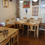 洋食遊膳さいか - 店内観