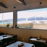 ビストロ コパン - 2020.3.21 窓から見える浅間山