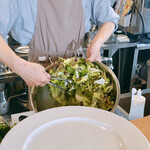 ビストロ コパン - 2020.3.21 地元の野菜のサラダ