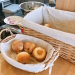 ビストロ コパン - 2020.3.21 自家製パン(食べ放題