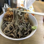 一由そば - これはしっかり噛む蕎麦じゃな。