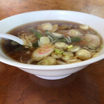 味よし食堂 - 横からのアングル。