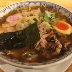 自家製麺 うろた - 醤油の魚そば　節香るガッツリ系