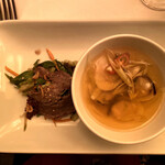 Xu Restaurant Lounge - 