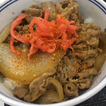 Yoshinoya - 牛丼小盛。
                        332円。