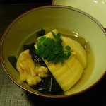 桜田 - 筍、伊勢海老、わかめ、フキの煮物