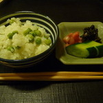 桜田 - グリーンピースご飯、香の物