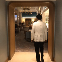 シルー - では店内へ