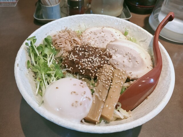 ラーメン ひびき