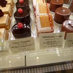 ラヴニュー - L'AVENUE（ラヴニュー） （神戸）