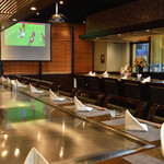 神戸ステーキハウス 和豪 - スポーツ観戦などが可能な、映像設備も完備